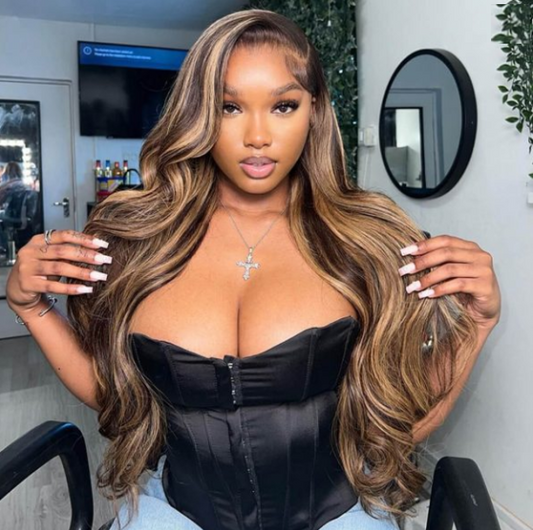 Fleur Honey Blonde Highlight Glueless Wig