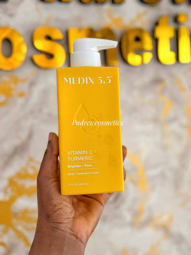 Medix 5.5 Body Treatment Cream with Vitamin C + Turmeric, 15 fl oz (444 ml) - True Glow Naturals